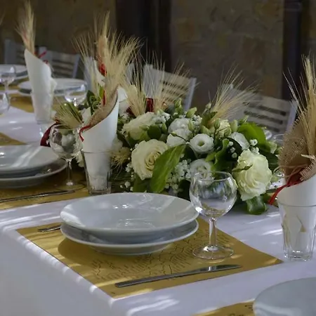 Fattoria Il Poggio 农家乐 *